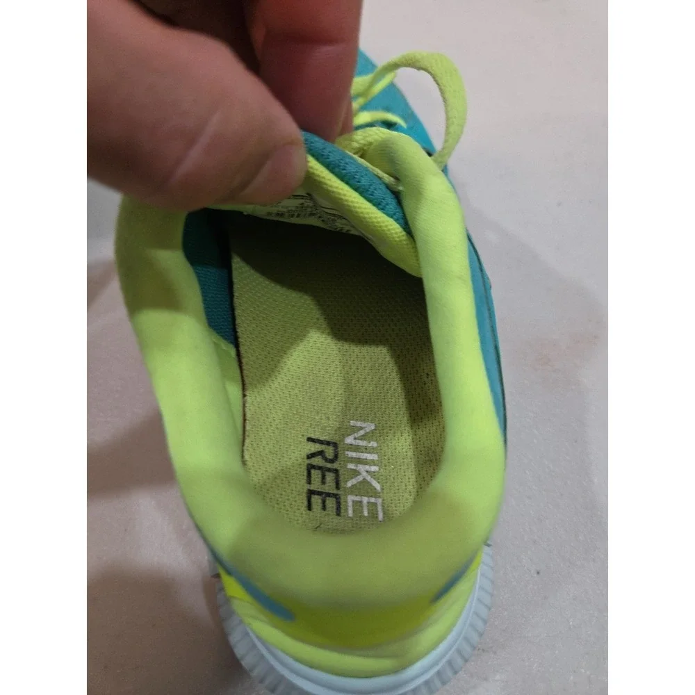 Nike Free 5.0 Women's Size 7 Running Shoes Teal Multicolor